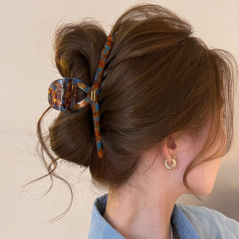 Travel Accessories To Gift - مشابك شعر كورية 2026 من الأسيتات